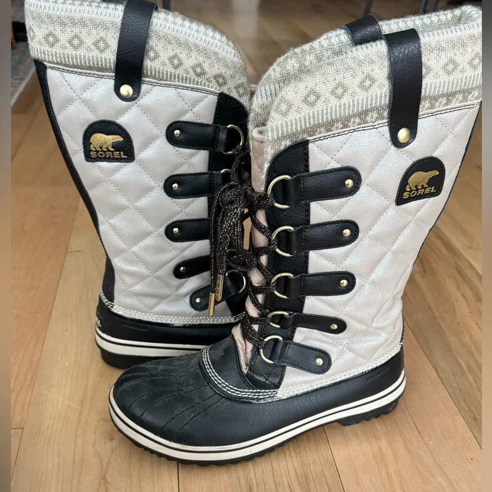 Sorel Tofino Holiday Silver Sage Fair Isle Knit Waterproof Boots